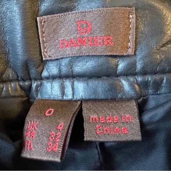 Ladies 0 Danier Black Leather Pants - Picture 6 of 10